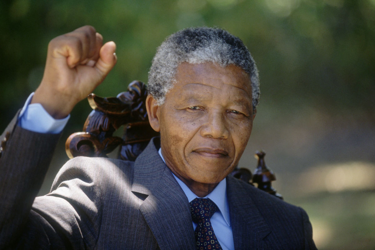 Nelson-Mandela-Hommage-la vie senegalaise