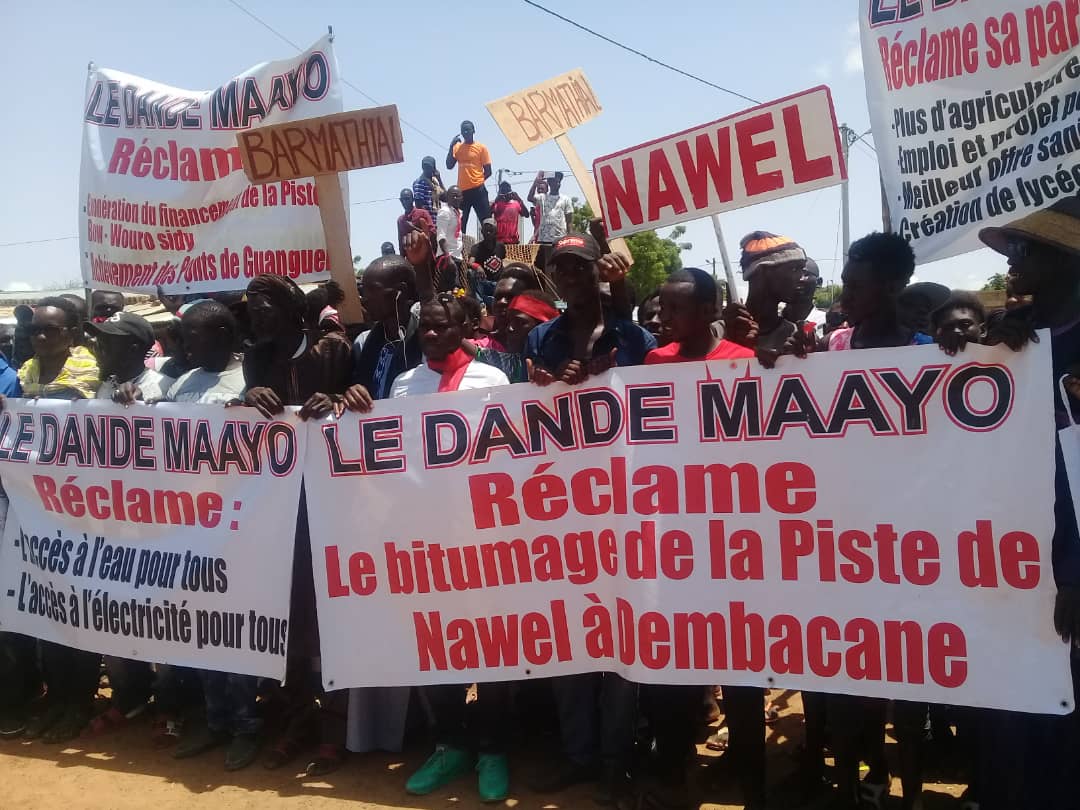 Marche à Matam - le Dandé Maayo réclame le bitumage de la route qui ceinture la vallée du fleuve