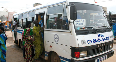 Bus Tata Dakar