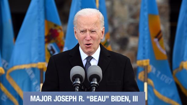 ÉTATS-UNIS - Les larmes de Joe Biden avant son investiture