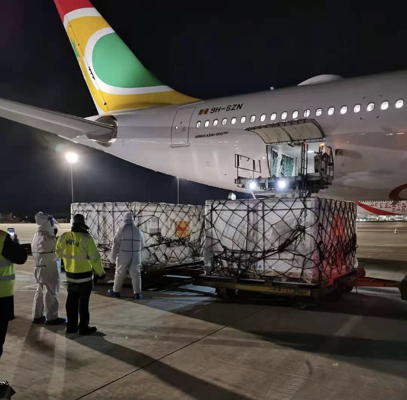 Air Sénégal transporte les doses de vaccin Sinopharm