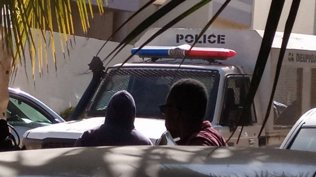 La police chez Ousmane Sonko
