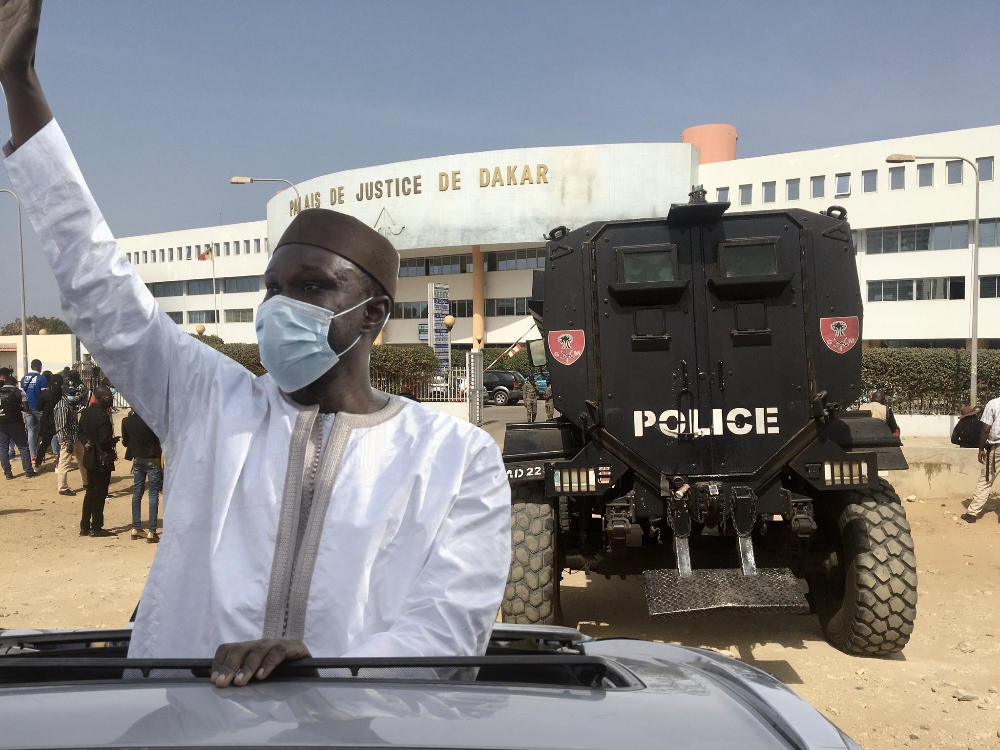 Mandat d'amener pour Ousmane Sonko au tribunal de Dakar et manifestations