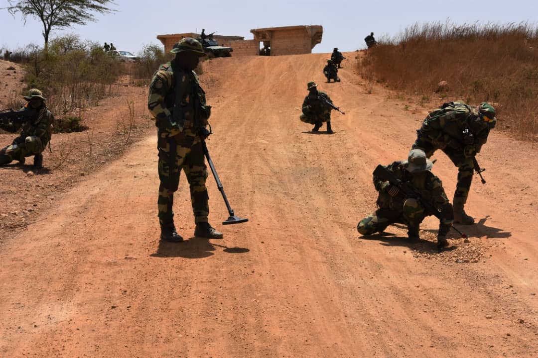 L'armée bombarde les bases rebelles de Kassolole en Casamance