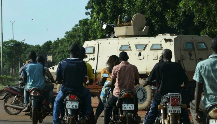 Des tirs à l’arme automatique et l’arme lourde au Burkina Faso