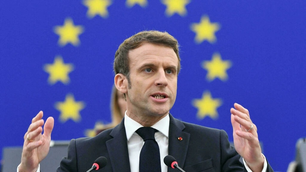 Emmanuel Macron propose un nouvel ordre de sécurité en Europe face à la Russie