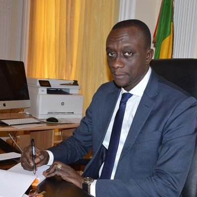 Ambassadeur du Sénégal en France El hadji Magatte Sèye condamne les propos racistes de Zemmour