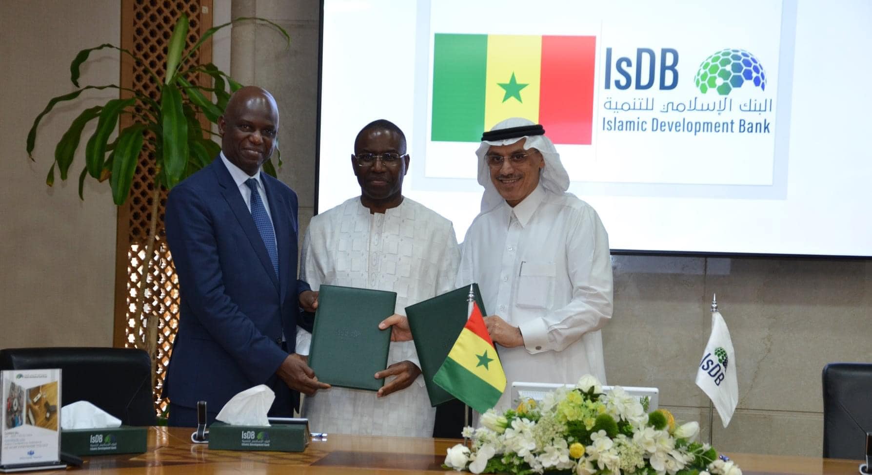 Signature de l'accord de financement pour la construction de l’autoroute Dakar-Tivaouane-Saint Louis