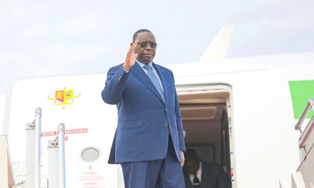 Macky Sall encourage la médiocrité et les contre valeurs au Sénégal