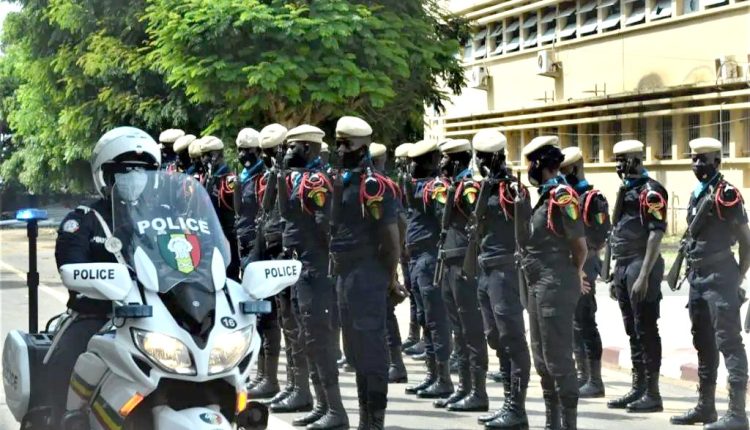 Police Sénégalaise - Magal de Touba