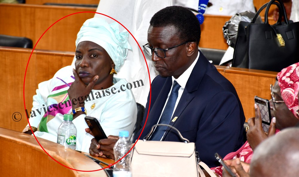 Aminata Touré très en colère récuse le choix de Macky Sall porté sur Amadou Mame Diop