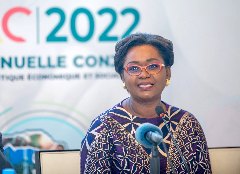 Oulimata Sarr, Ministre de l'économie du Sénégal