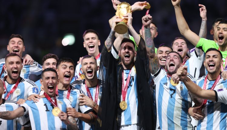 Finale de la Coupe du monde 2022-Argentine sacrée pour la 3e fois de son histoire (2)
