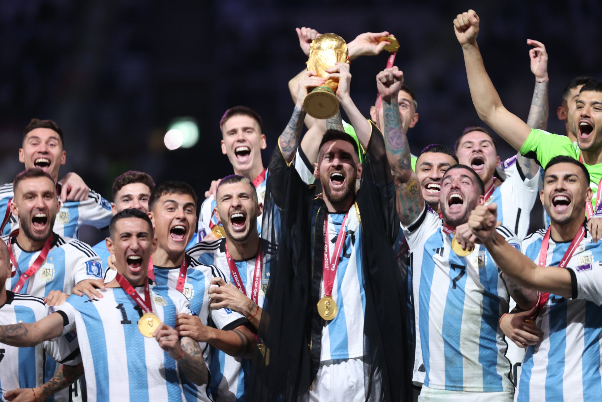 Finale de la Coupe du monde 2022-Argentine sacrée pour la 3e fois de son histoire (2)