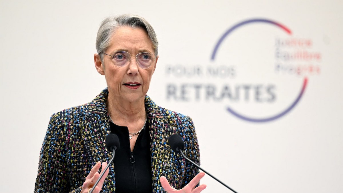 Elisabeth Borne annonce le report de l'âge légal de départ à la retraite à 64 ans