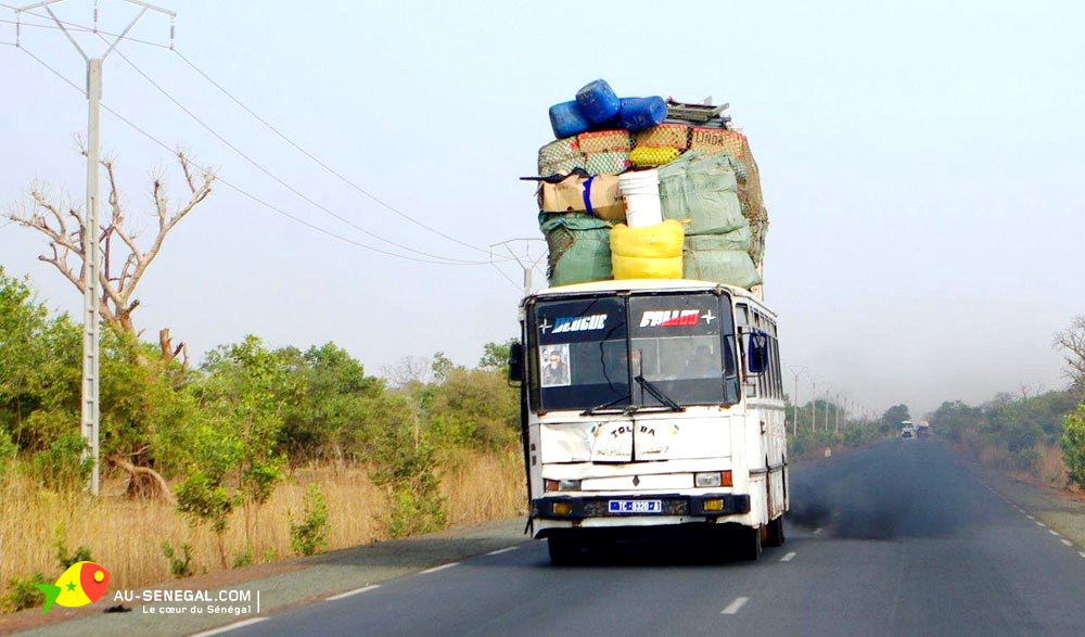 Transport public au Sénégal, Interdiction de circuler pour les véhicules de transport