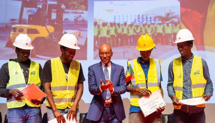 Emploi - Des certificats remis à 2 000 jeunes enrôlés par le Port Autonome de Dakar