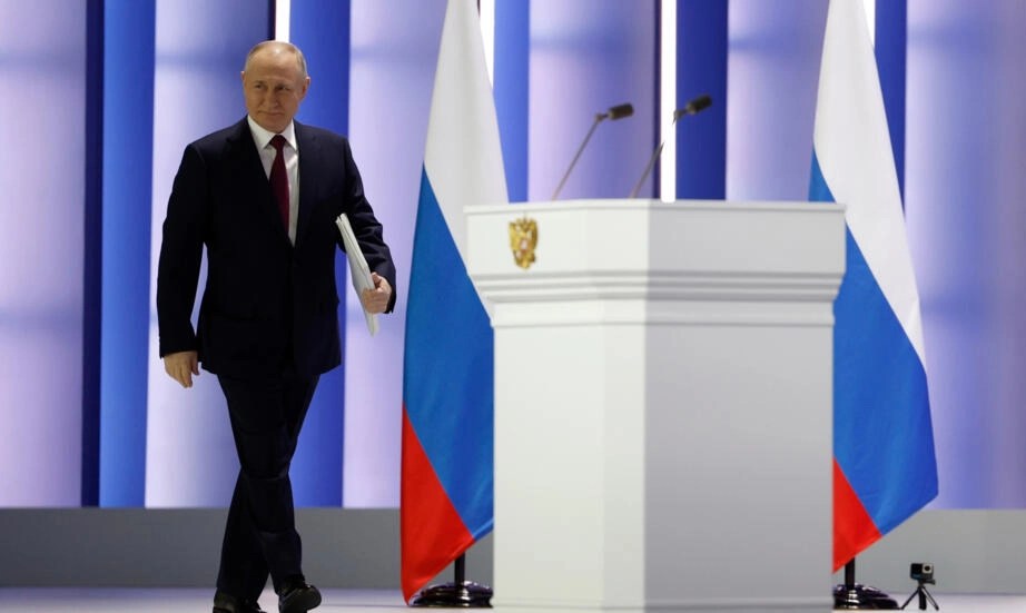 Vladimir Poutine accuse l'Otan et l'Occident d'attiser le conflit en Ukraine