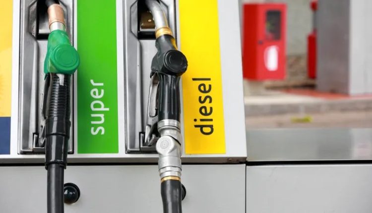 Interdiction vente carburant détail à Dakar