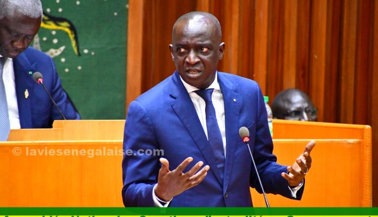 Assemblée nationale, Les précisions du Ministre des Finances sur la datte et l'exécution du Budget