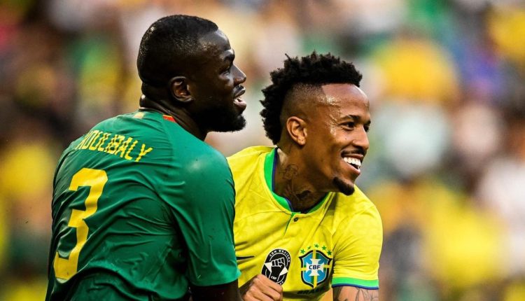 Le Sénégal bat le Brésil