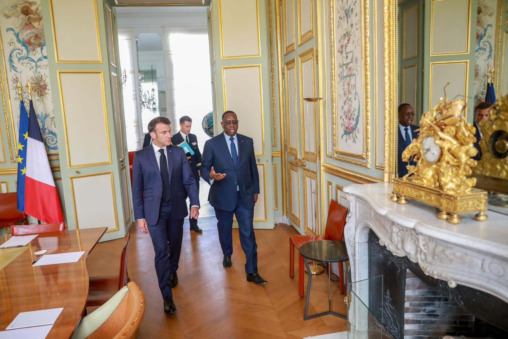 Relations entre Dakar et Paris au menu d'un tête-à-tête entre Macky Sall et Emmanuel Macron