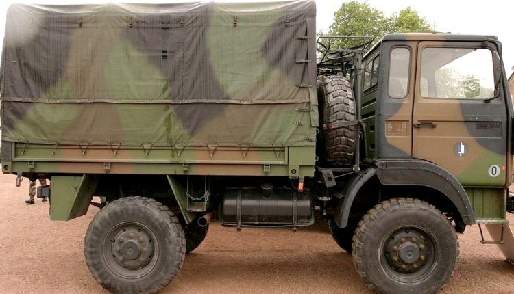 Un véhicule de l'armée du Sénégal saute sur une mine à Ziguinchor