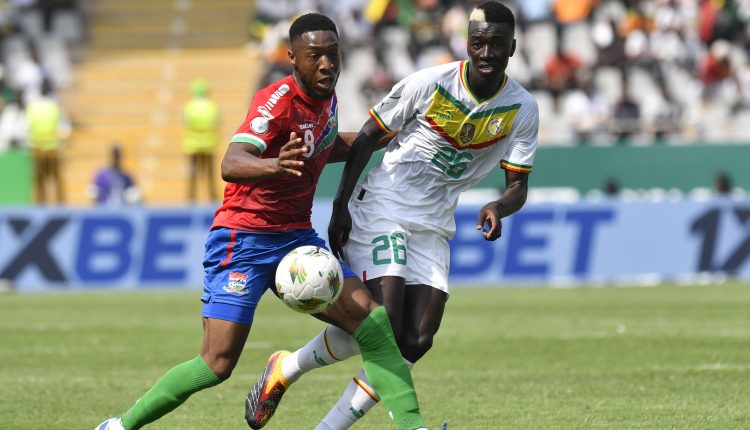 Le Sénégal mène la Gambie 2 - 0 grâce à Pape Gueye et Lamine Camara (6)